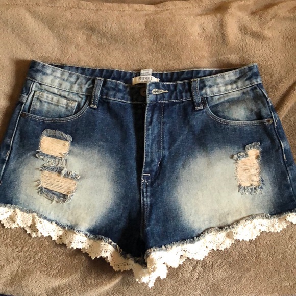 FOREVER 21 SHORTS - Picture 1 of 5